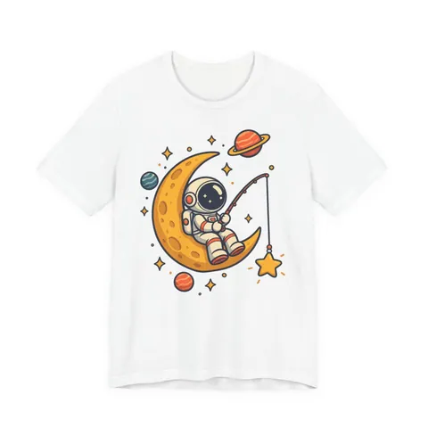 Astronaut angelt Sterne auf dem Mond – T-Shirt in Weiß